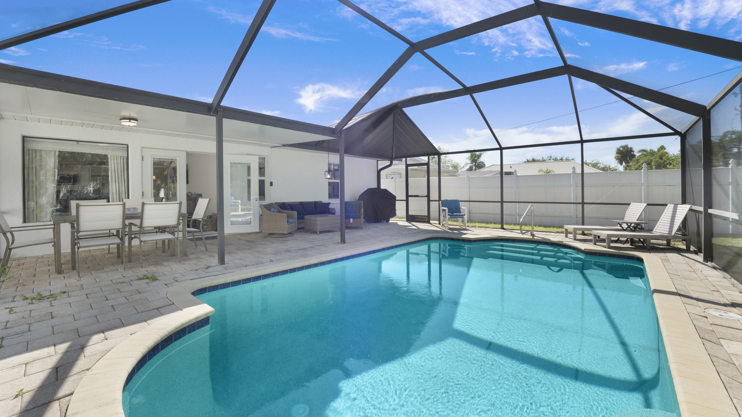 Saltwater Shores Retreat photo 3