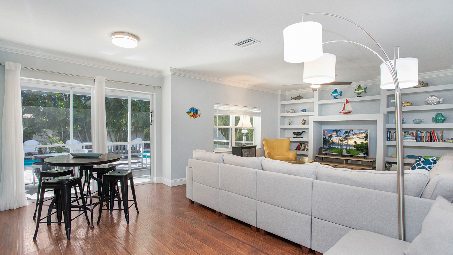 Saltwater Beach House photo 20