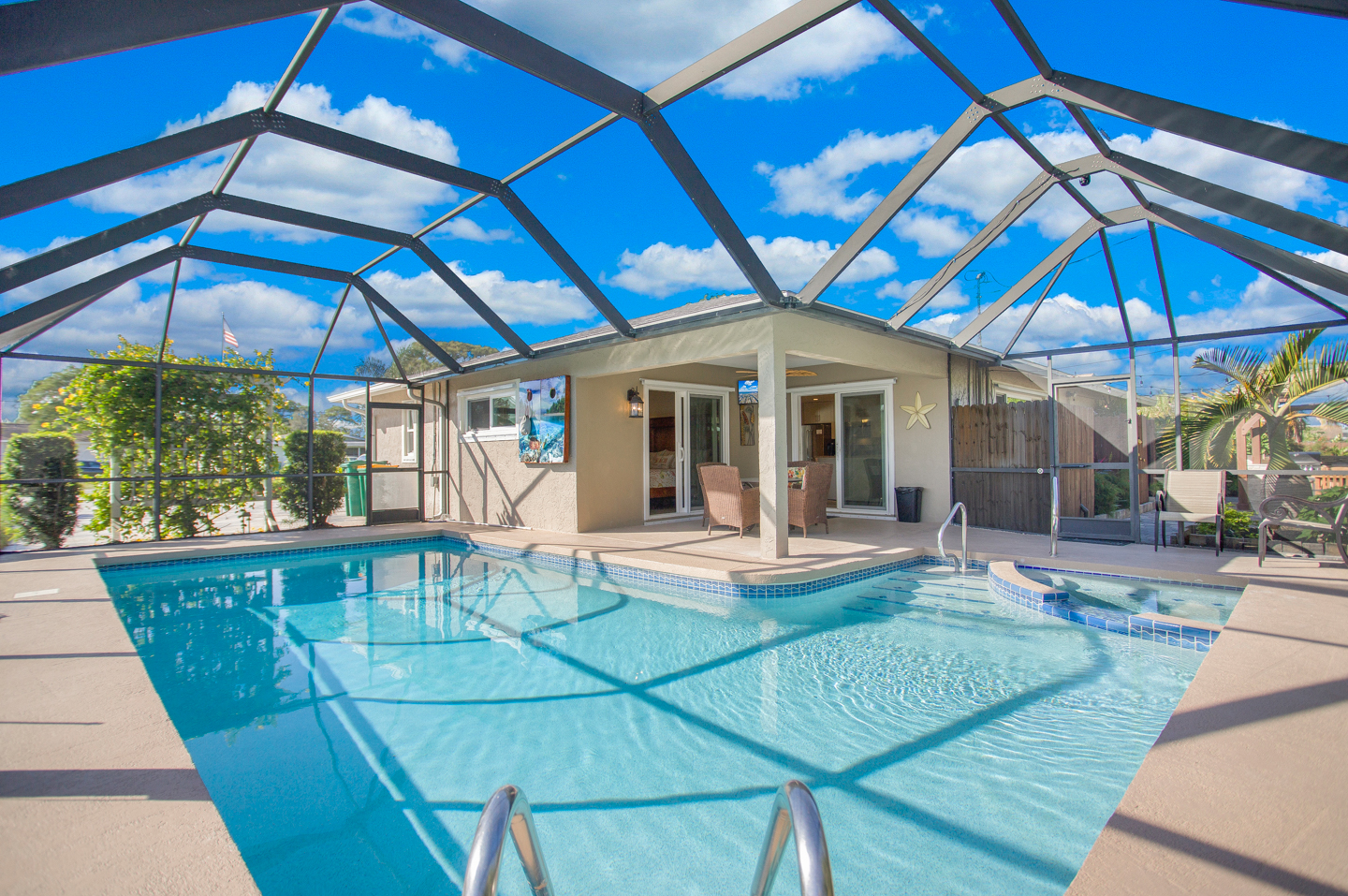 Gazebo Pool House photo 32