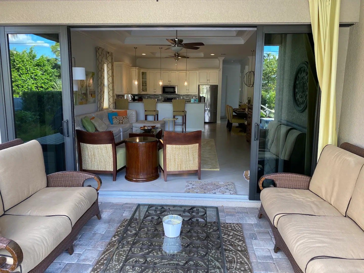 Luxury Abounds — Heated Pool, Spa, Grill, Near Vanderbilt Beach