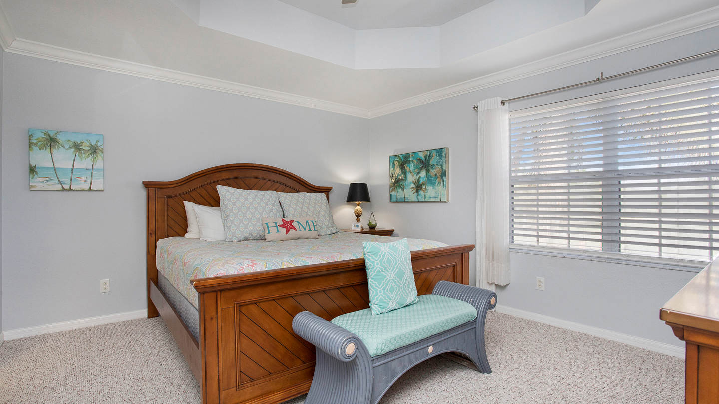 Saltwater Beach House photo 9