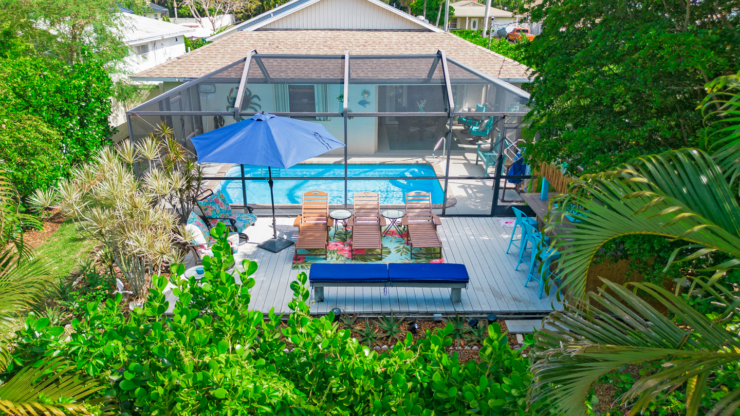 Naples Tiki Hideaway photo 6