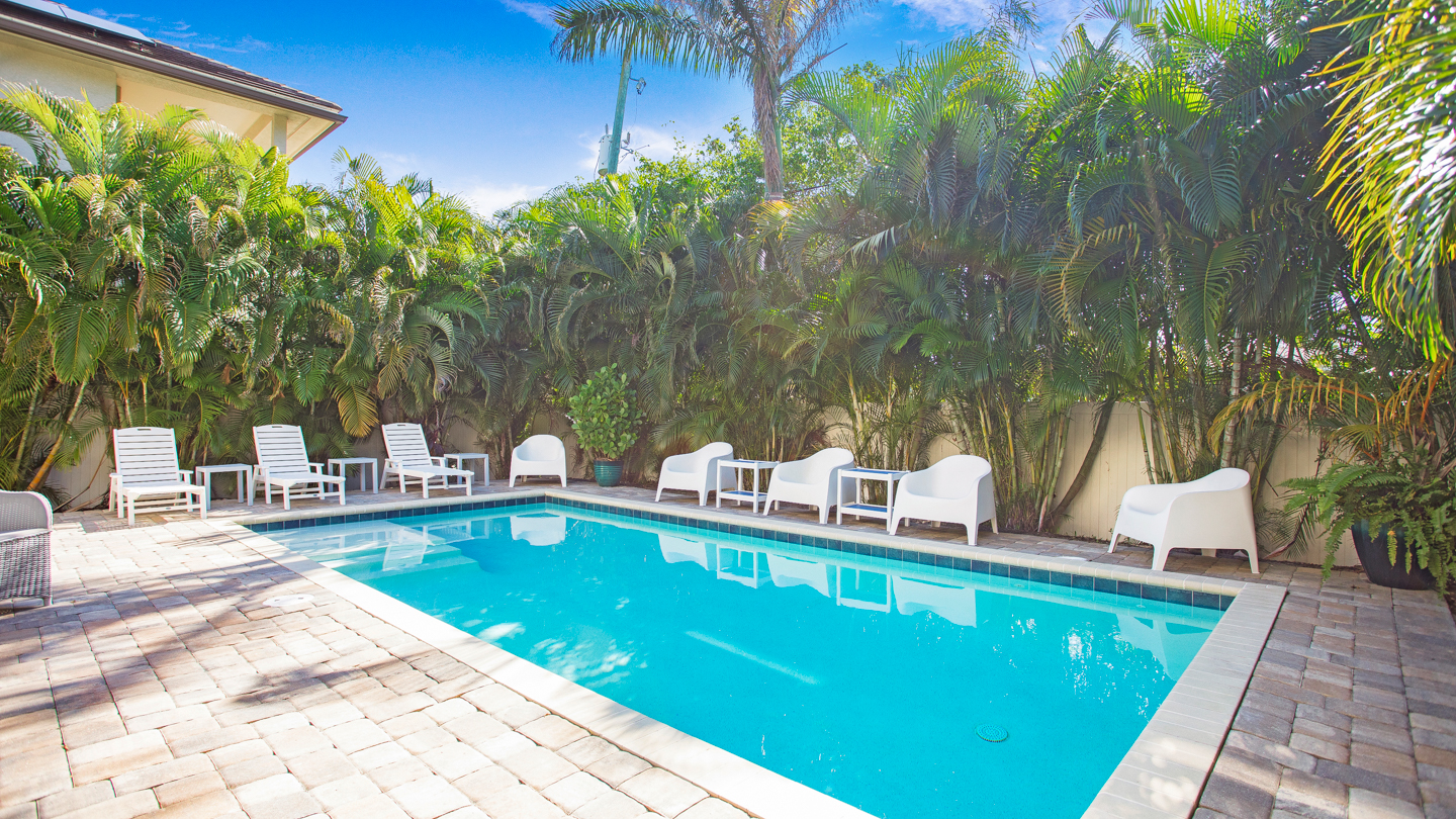 Saltwater Beach House photo 38