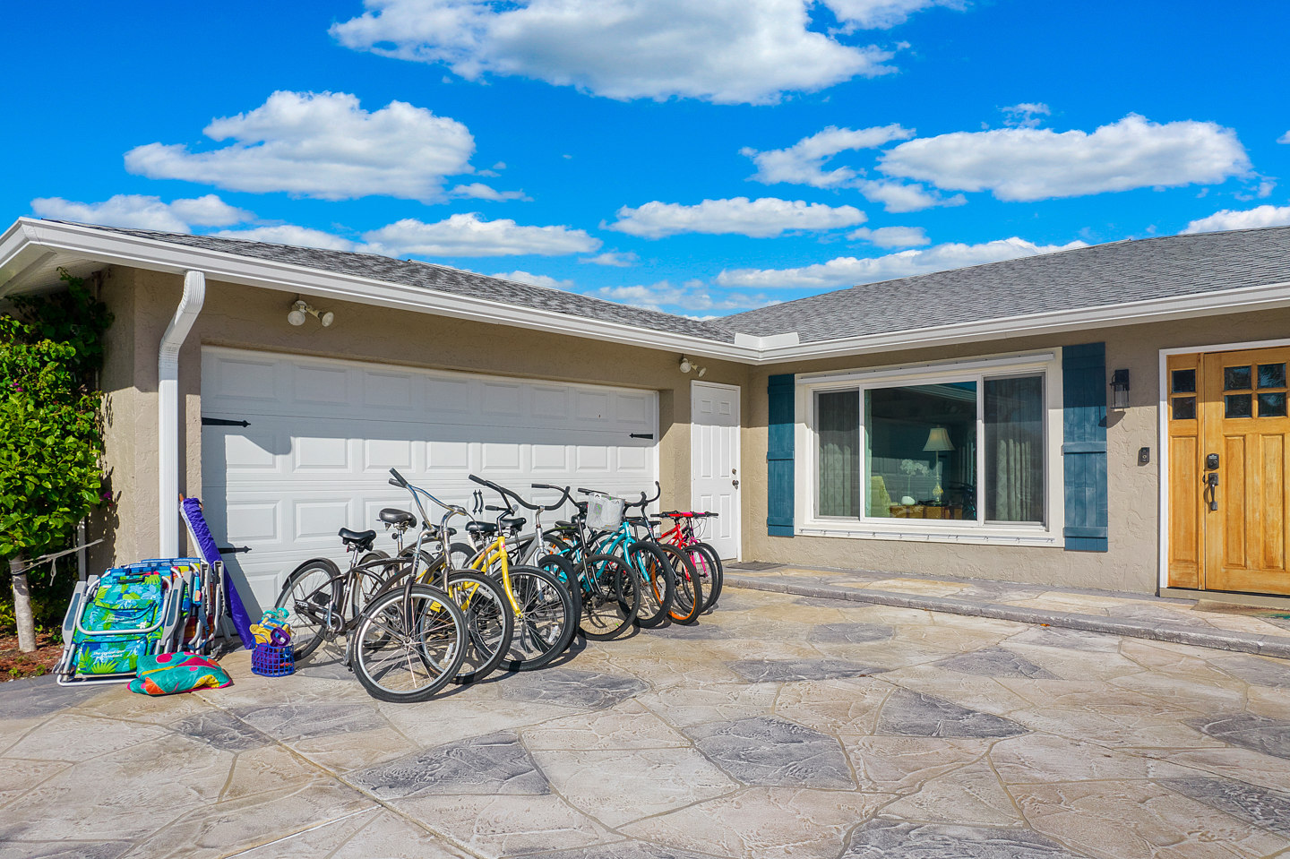 Gazebo Pool House photo 8