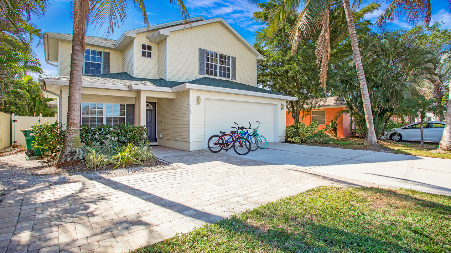 Saltwater Beach House photo 44