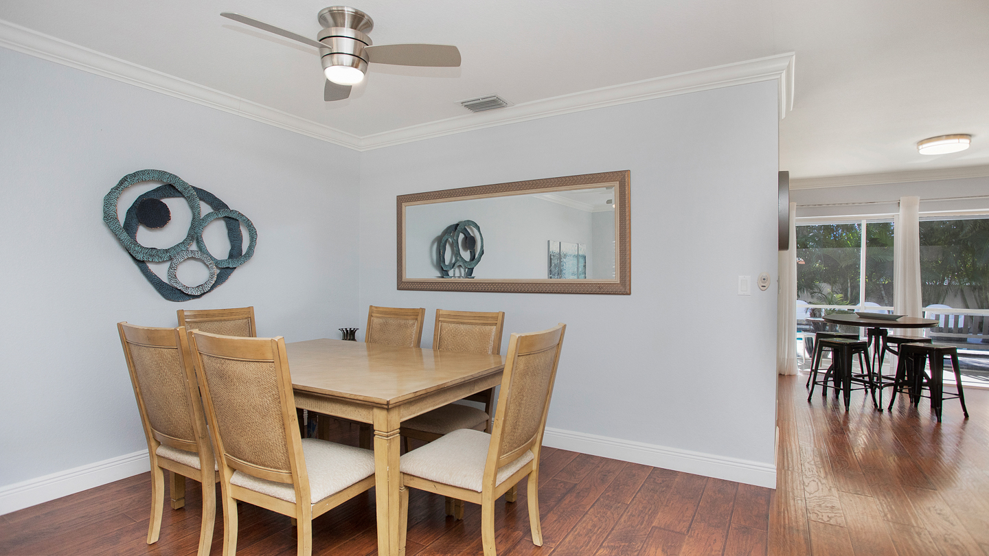 Saltwater Beach House photo 16