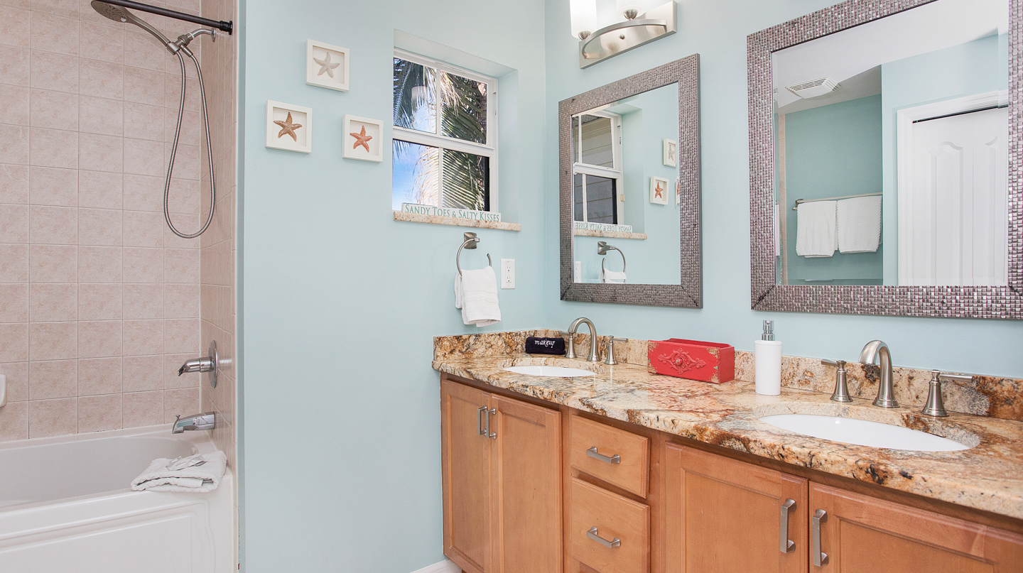Saltwater Beach House photo 8